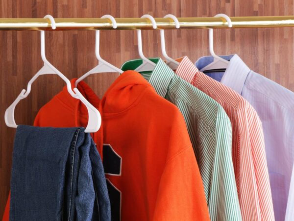 Utopia Home Plastic Hangers 50 Pack – Durable Space Saving White Hangers for Clothes | Closet Organizer & Dorm Room Essentials for Men & Women - Image 9